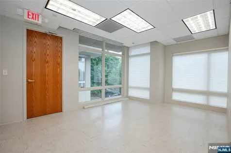 860 Wyckoff Avenue Mahwah NJ 07430