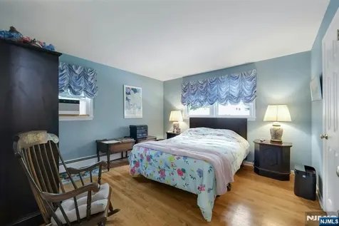 31 Hardenburgh Avenue Demarest NJ 07627