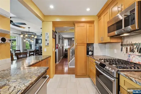 105 Upper Lakeview Avenue Ringwood NJ 07456