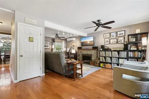 105 Upper Lakeview Avenue Ringwood NJ 07456