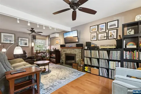 105 Upper Lakeview Avenue Ringwood NJ 07456