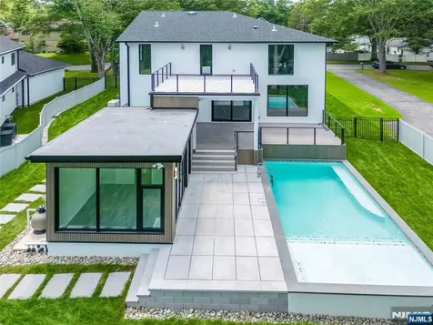 11A Meadow Lane Norwood NJ 07648