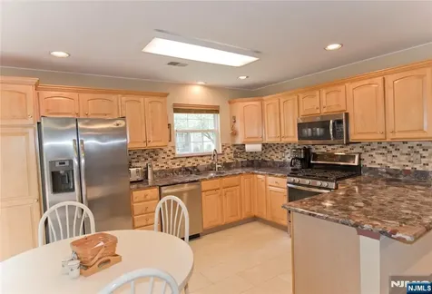 425 Diablo Court Mahwah NJ 07430