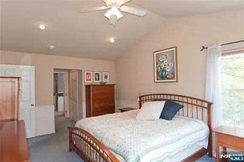 425 Diablo Court Mahwah NJ 07430