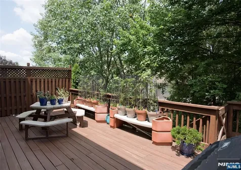 425 Diablo Court Mahwah NJ 07430