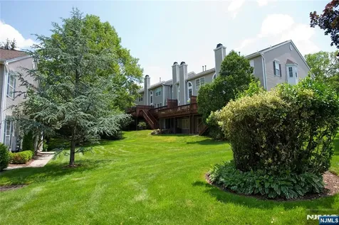 425 Diablo Court Mahwah NJ 07430