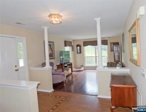 425 Diablo Court Mahwah NJ 07430