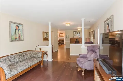 425 Diablo Court Mahwah NJ 07430