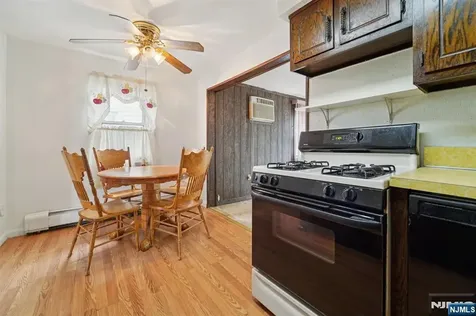 12 Macarthur Hasbrouck Heights NJ 07604