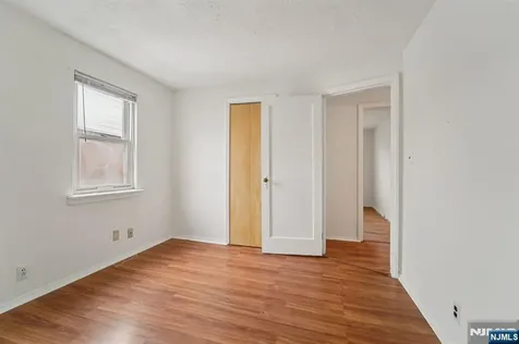 12 Macarthur Hasbrouck Heights NJ 07604