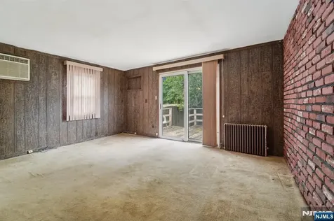 12 Macarthur Hasbrouck Heights NJ 07604