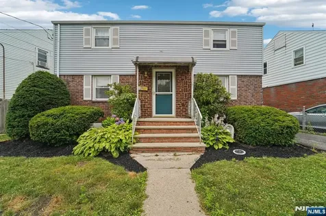 12 Macarthur Hasbrouck Heights NJ 07604