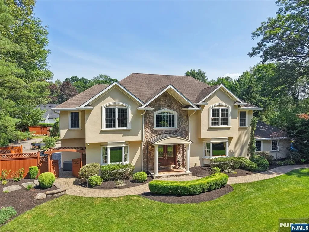 310 Monroe Avenue Wyckoff NJ 07481