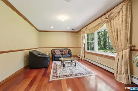 310 Monroe Avenue Wyckoff NJ 07481