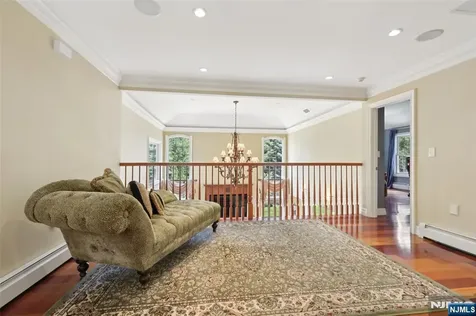 310 Monroe Avenue Wyckoff NJ 07481