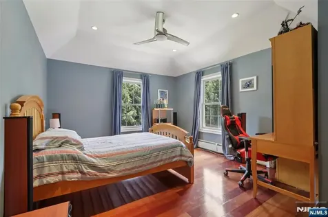 310 Monroe Avenue Wyckoff NJ 07481