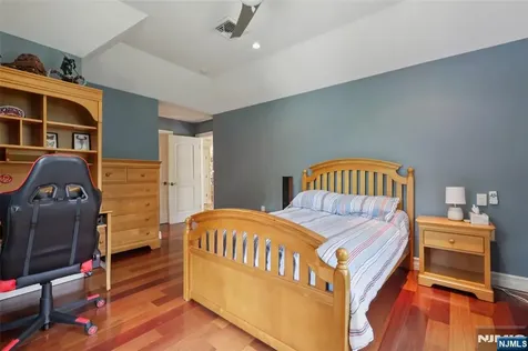 310 Monroe Avenue Wyckoff NJ 07481