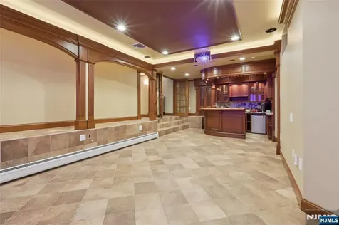310 Monroe Avenue Wyckoff NJ 07481