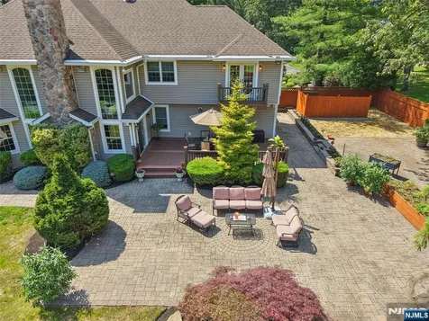 310 Monroe Avenue Wyckoff NJ 07481