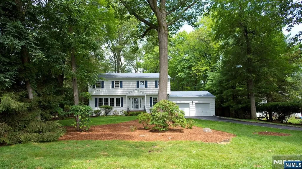 743 Birchwood Drive Wyckoff NJ 07481
