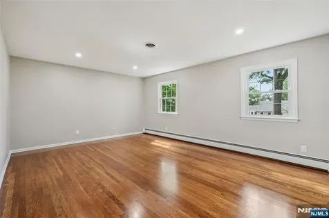 743 Birchwood Drive Wyckoff NJ 07481
