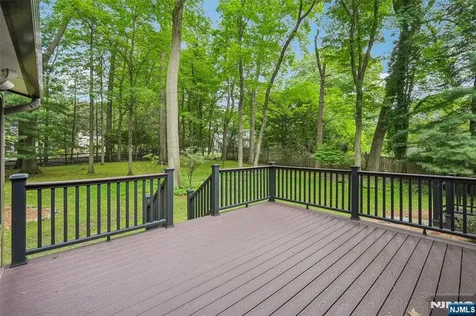 743 Birchwood Drive Wyckoff NJ 07481