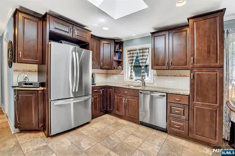 51 Mountain Avenue Rockaway Township NJ 07866