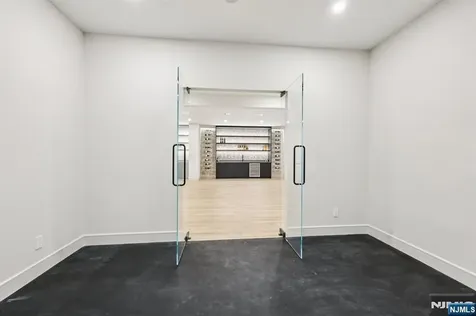 91 Macarthur Avenue Closter NJ 07624