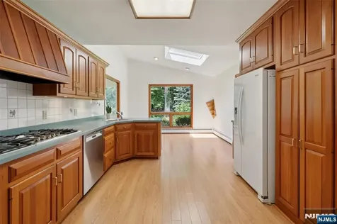 9 Arrowhead Road Mahwah NJ 07430
