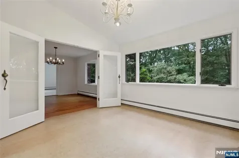 9 Arrowhead Road Mahwah NJ 07430