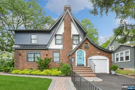 17 Lowell Avenue West Orange NJ 07052