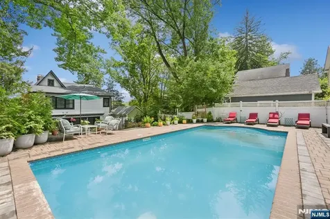 17 Lowell Avenue West Orange NJ 07052