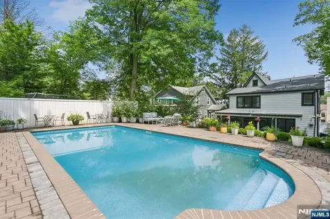 17 Lowell Avenue West Orange NJ 07052