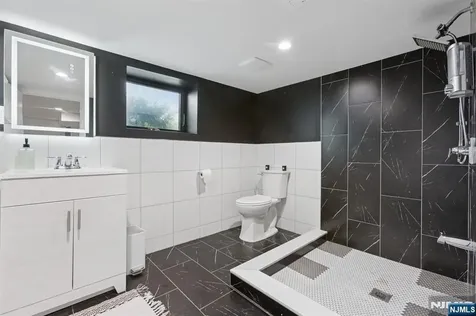 17 Lowell Avenue West Orange NJ 07052