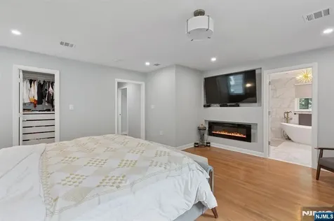 17 Lowell Avenue West Orange NJ 07052