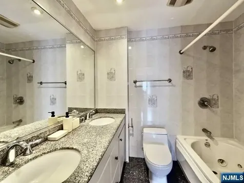 380 Whimbrel Lane Secaucus NJ 07094