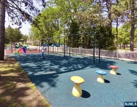 380 Whimbrel Lane Secaucus NJ 07094