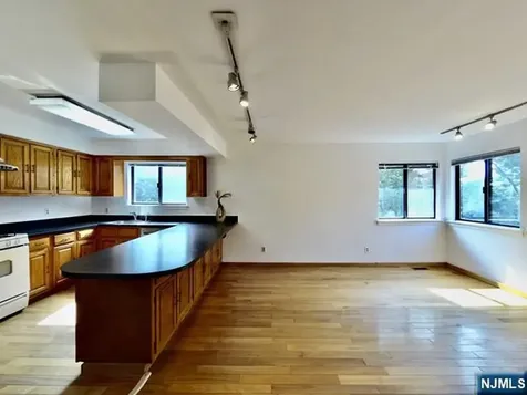 380 Whimbrel Lane Secaucus NJ 07094