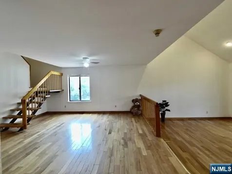 380 Whimbrel Lane Secaucus NJ 07094