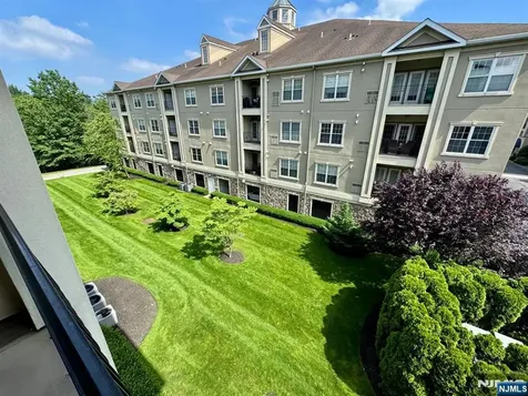 7207 Ravenscroft Road Clifton NJ 07013