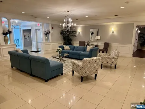 7207 Ravenscroft Road Clifton NJ 07013