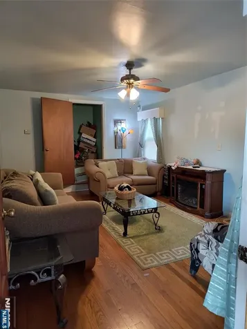 201 Hussa Linden NJ 07036