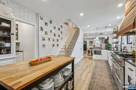 21 Mountainview Avenue Nutley NJ 07110