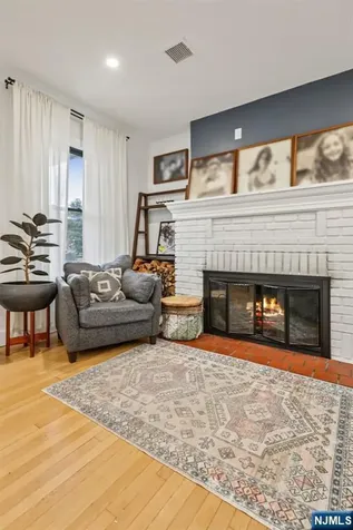 21 Mountainview Avenue Nutley NJ 07110