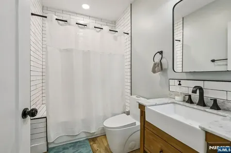 21 Mountainview Avenue Nutley NJ 07110
