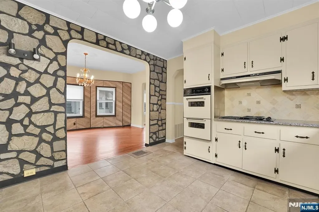 201 Washington Street Bloomfield NJ 07003