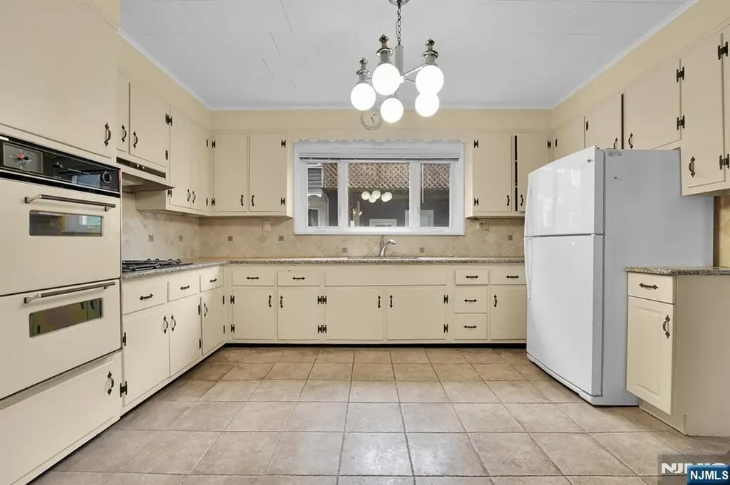 201 Washington Street Bloomfield NJ 07003