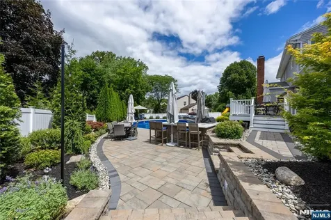 18 Marguerite Lane Montville Township NJ 07082