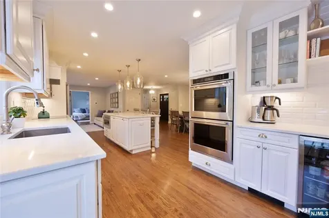 18 Marguerite Lane Montville Township NJ 07082