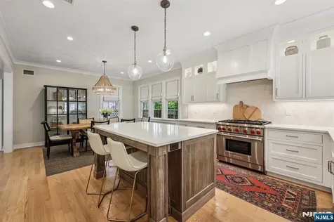 490 Ackerman Avenue Ho-ho-kus NJ 07423